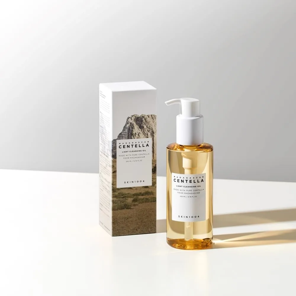 IMG_0971 Гідрофільна олія з екстрактом центелли азіатської SKIN1004 Madagascar Centella Light Cleansing Oil, 200 мл - Зображення 1