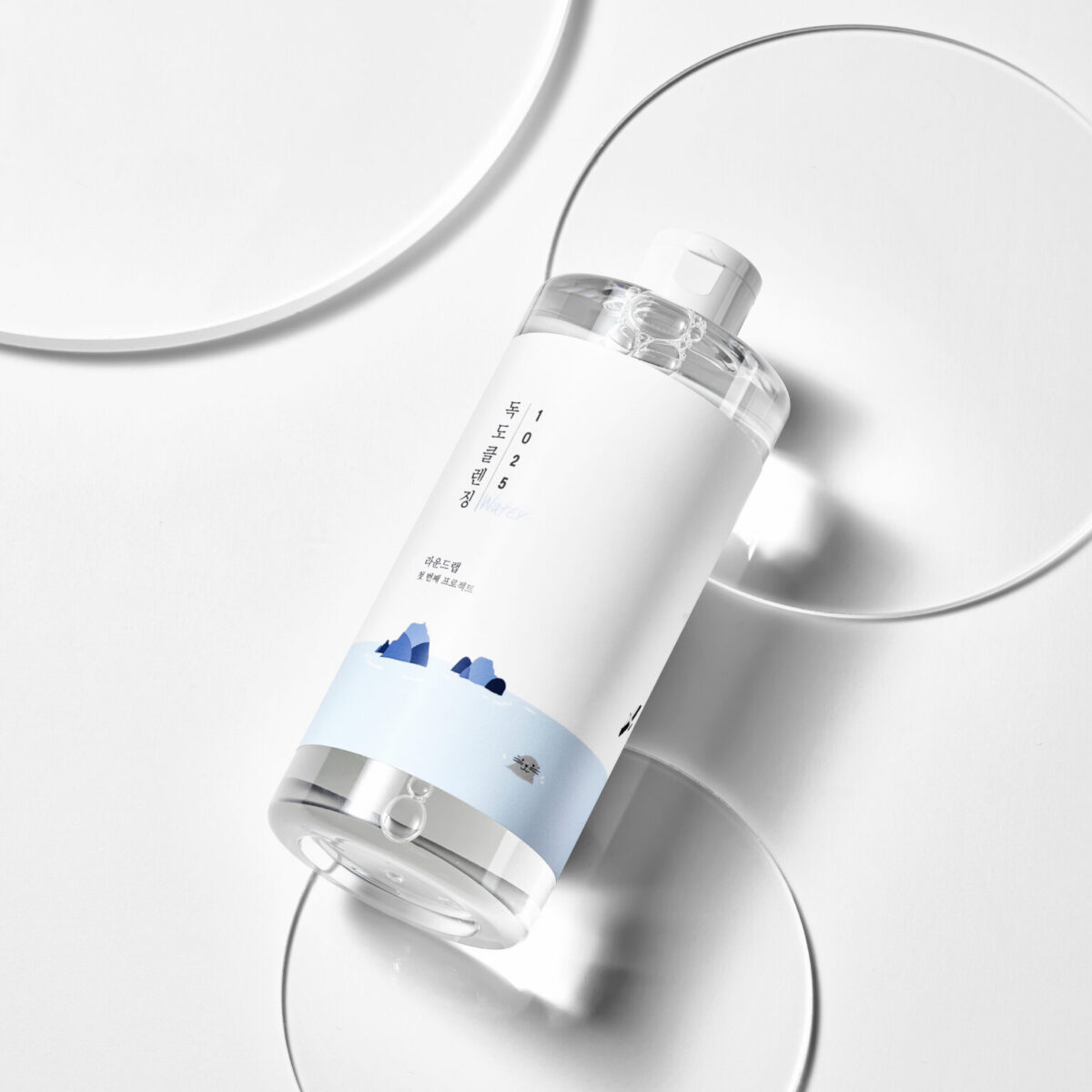 Очищувальна міцелярна вода для шкіри обличчя ROUND LAB 1025 Dokdo Cleansing Water, 400 мл - Зображення 3